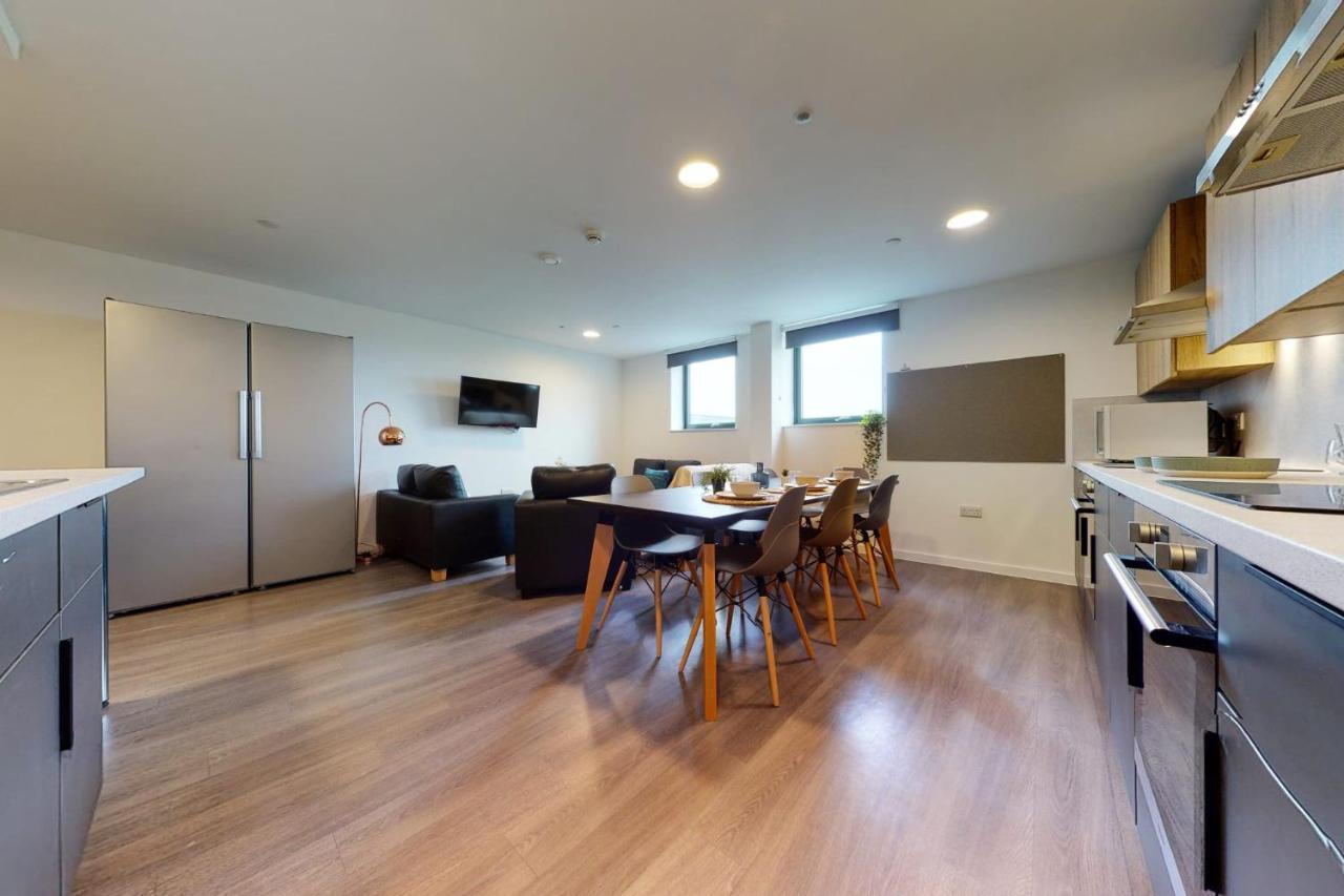 Apartment Canvas Walthamstow London For Students Only